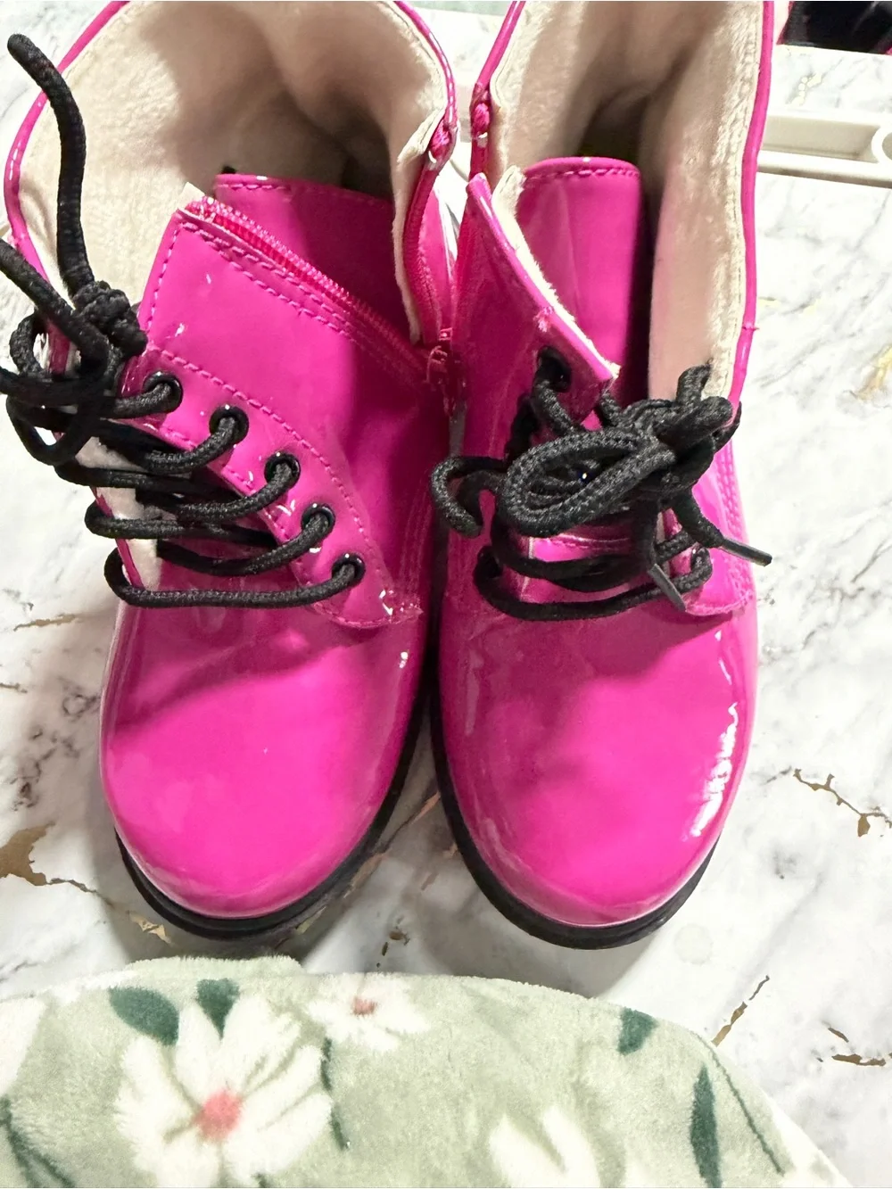 Women’s Hot Pink Lace-Up Ankle Boots